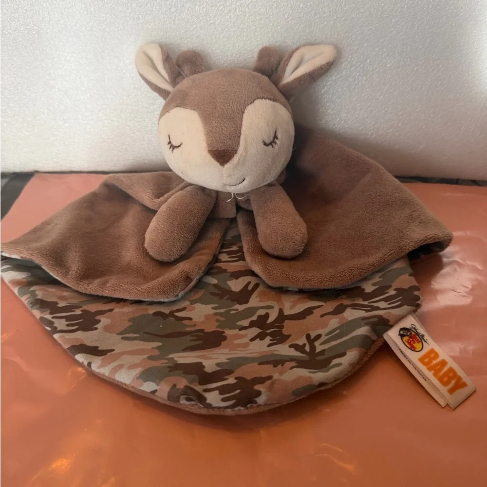 Bass Pro Shops Deer Plush Animal Lovey for Babies